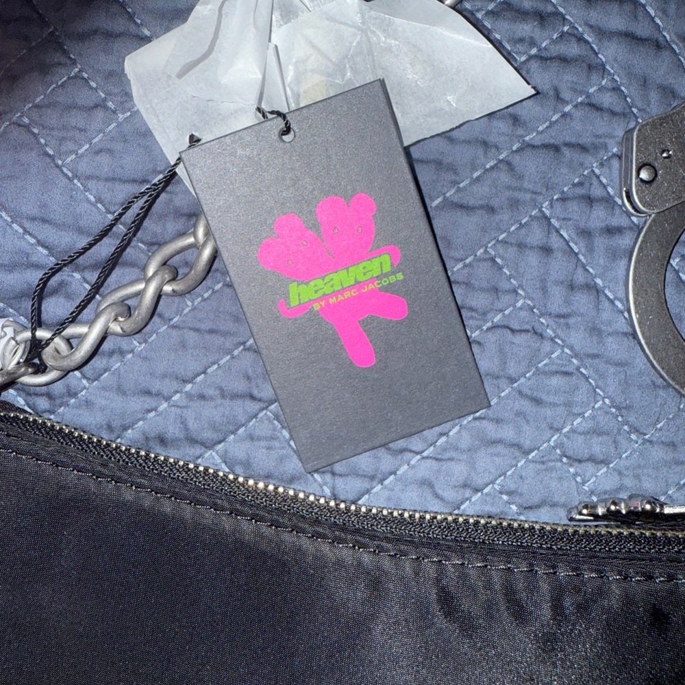 Heaven by Marc Jacob’s Cuffz Hand Bag - Picture 10 of 10